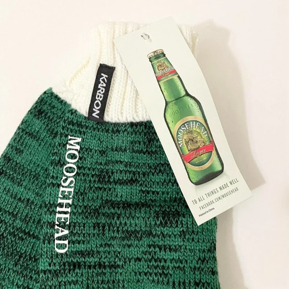 Karbon Moosehead Lager Beer Winter Hat  Beanie Toque and Mittens - Picture 11 of 14